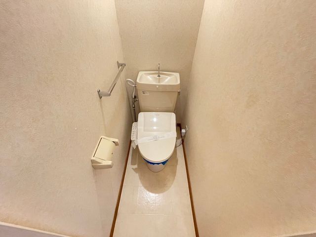 トイレ　トイレ