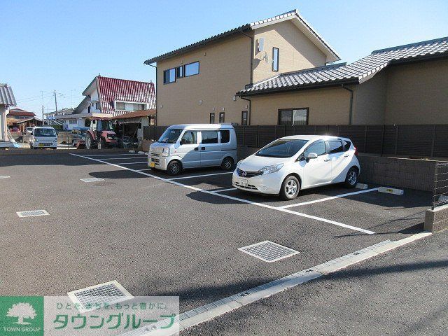 駐車場　駐輪場