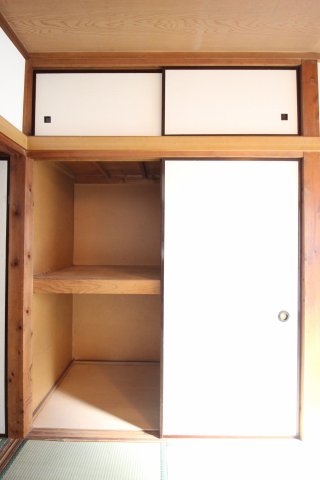 収納　※退去前につき他号室参照