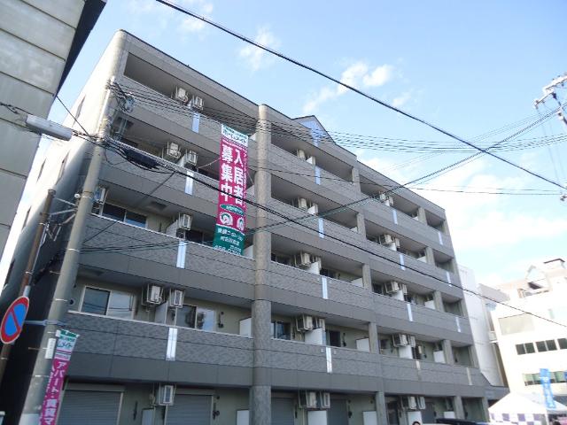 ロビー　外観写真（昼）