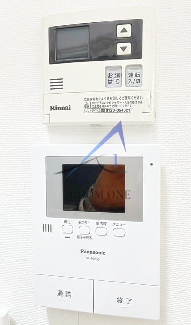 セキュリティ　モニター付きインターホンです。