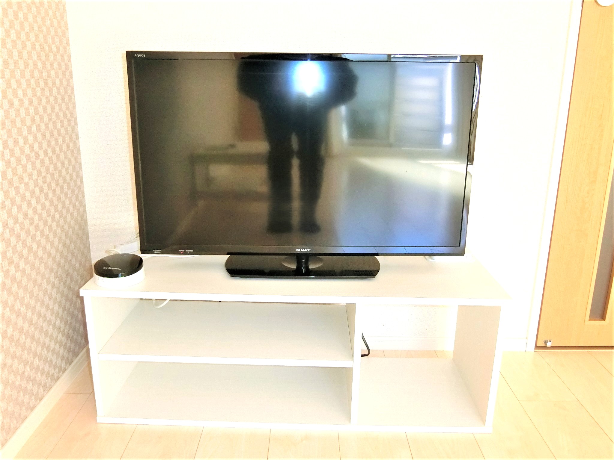 その他設備　テレビとテレビ台を備え付けです☆