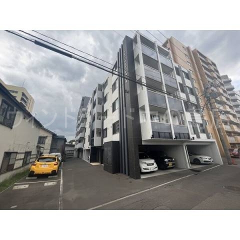 建物外観　詳細は、ウィンドワード中の島店までご相談下さい。