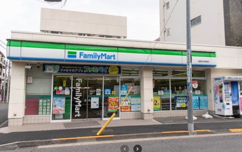 コンビニ　ファミリーマート新宿矢来町店（コンビニ）まで226m
