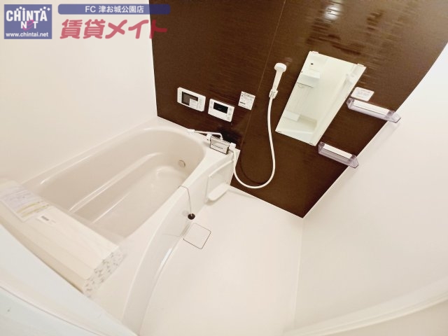 バス・シャワールーム　同物件別室写真