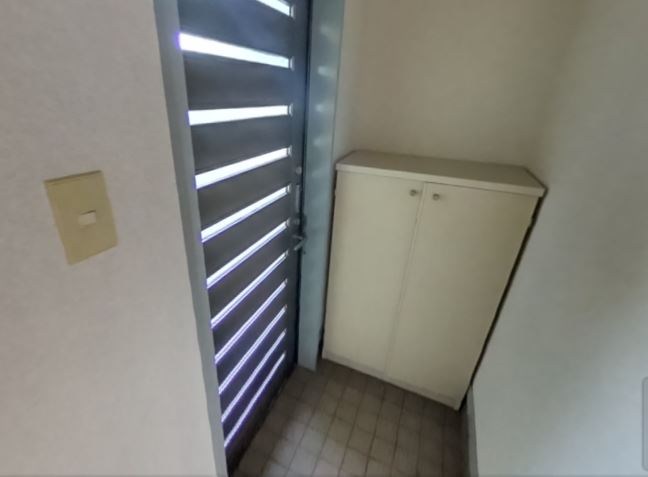 玄関　現況優先