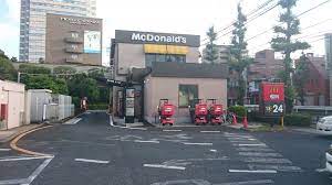 飲食店　マクドナルド 笹目通り和光店（飲食店）まで2353m