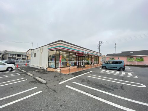コンビニ　セブンイレブン 松戸河原塚店（コンビニ）まで663m