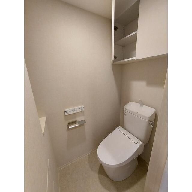 トイレ　ゆったりとした空間のトイレです