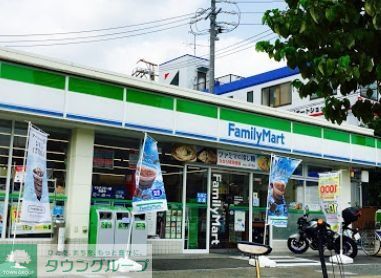 コンビニ　ファミリーマート名古屋浅間町店（コンビニ）まで450m