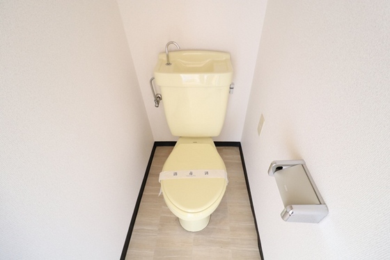 トイレ　※別部屋の写真です