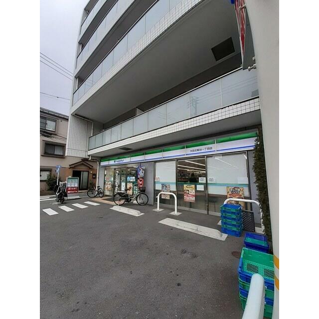 コンビニ　ファミリーマート（コンビニ）まで105m