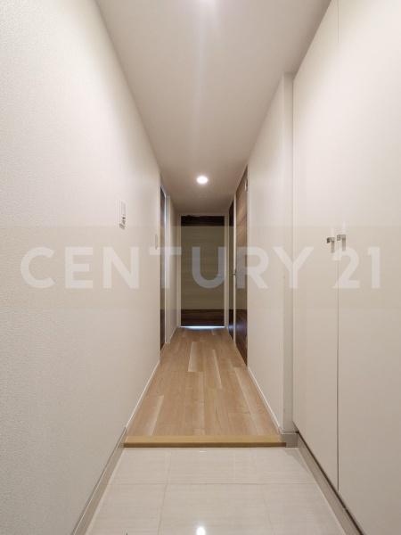 玄関　※他の部屋の写真です。