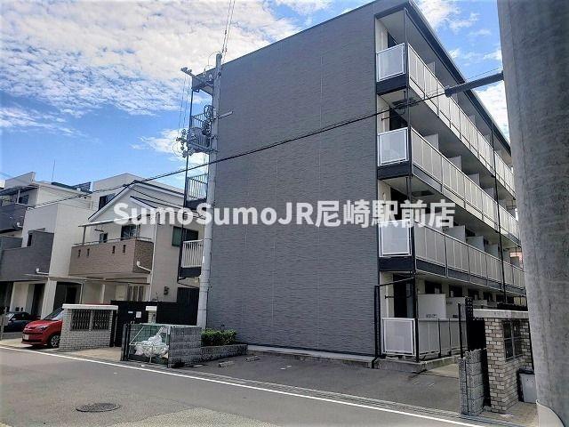 建物外観　外観は落ち着いています