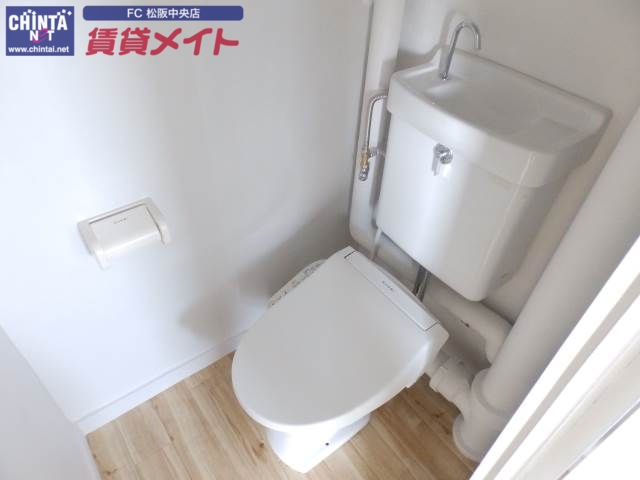 トイレ　別部屋画像参考