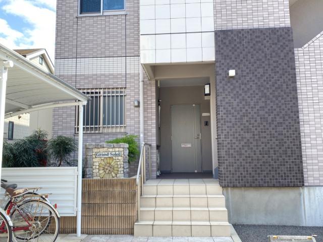建物外観　外観写真（昼）