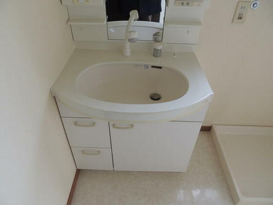 上永吉須永貸家の内装写真