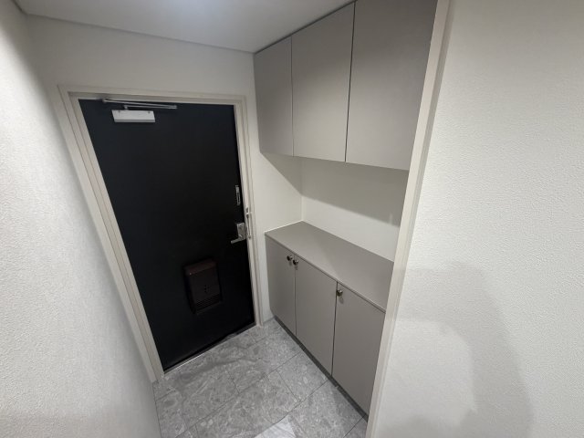 グレースコート西宮1・2の玄関写真