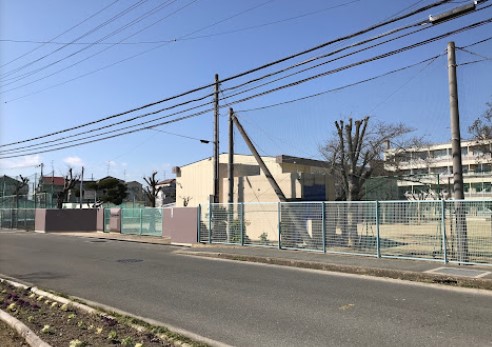 中学校　第二中学校（中学校）まで511m