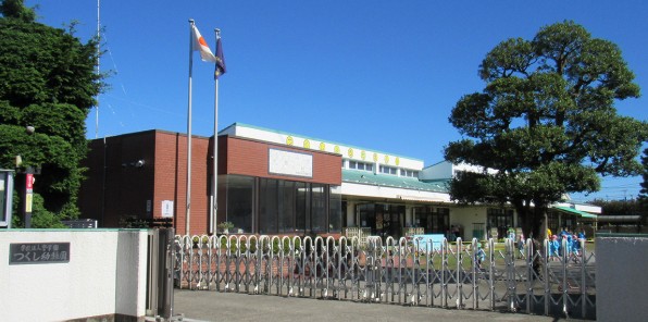 幼稚園・保育園　つくし幼稚園（幼稚園・保育園）まで832m
