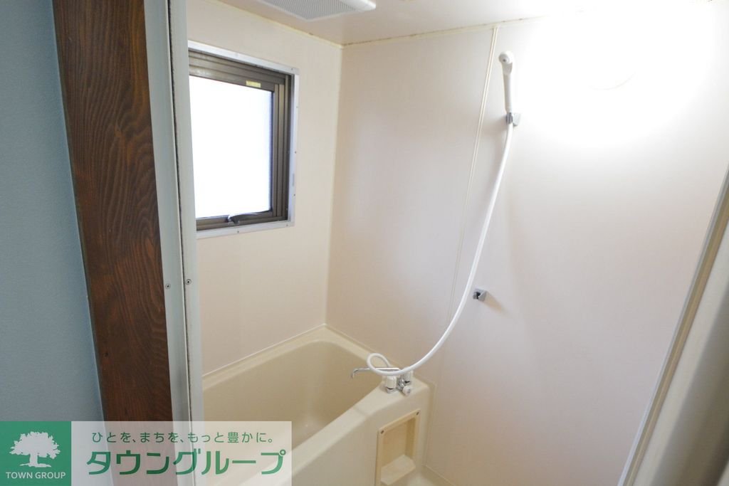 バス・シャワールーム　バス
