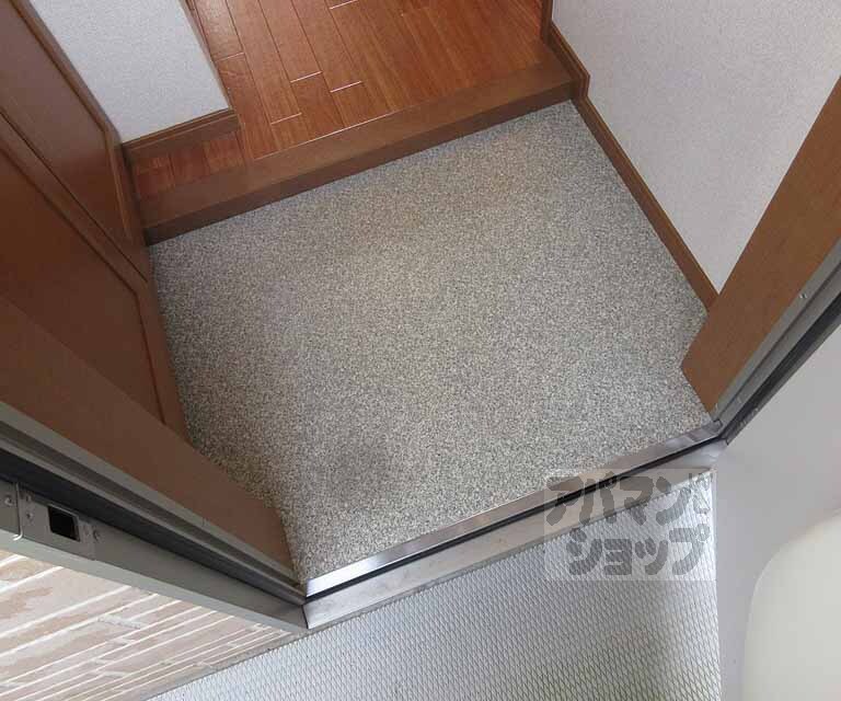 玄関　広い玄関です。