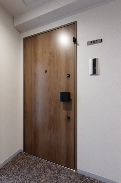 玄関　※写真は同タイプ住戸です。