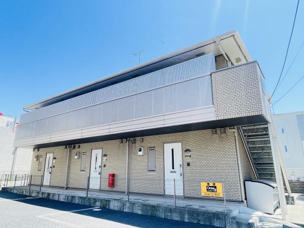 建物外観　タイル貼のすてきな外観