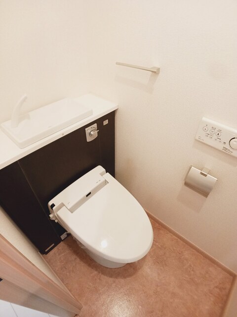 レガーミ泉中央のトイレ写真