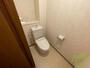 トイレ　トイレは様式でタオルハンガー付きで綺麗です