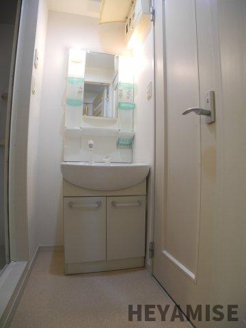 洗面設備　※類似間取りの別の階のお部屋の画像です※