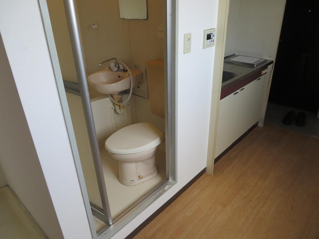 スペース九条のトイレ写真