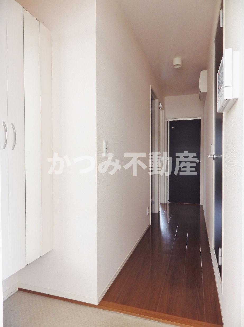 玄関　他号室参考写真
