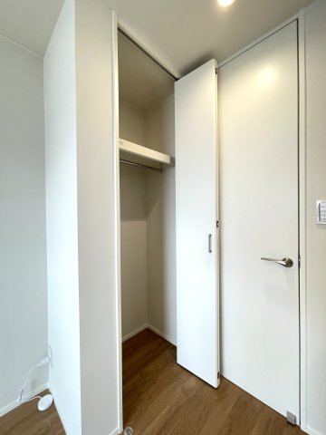 収納　※同タイプ・別室の写真になります。