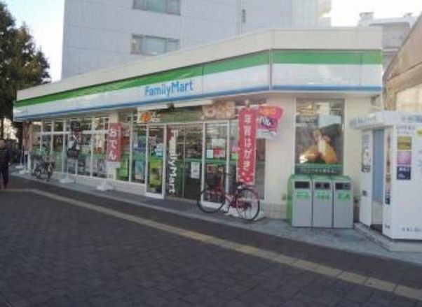 コンビニ　ファミリーマート川崎貝塚一丁目店（コンビニ）まで60m