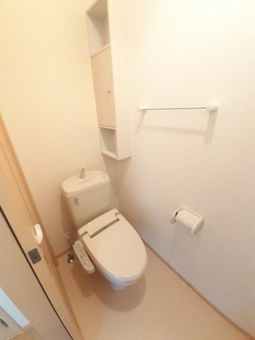 トイレ　トイレもきれいです