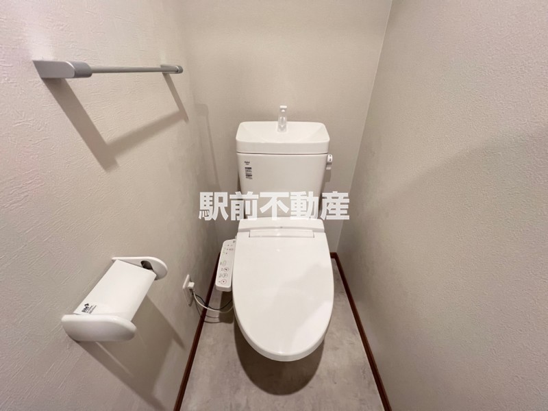 ＪＲ久大本線 久留米高校前駅 徒歩13分 3階建 築3年のトイレ写真