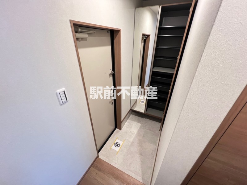 ＪＲ久大本線 久留米高校前駅 徒歩13分 3階建 築3年の玄関写真