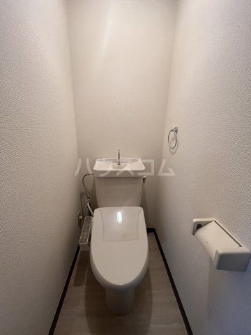 ポルシェ鶴ヶ島のトイレ写真