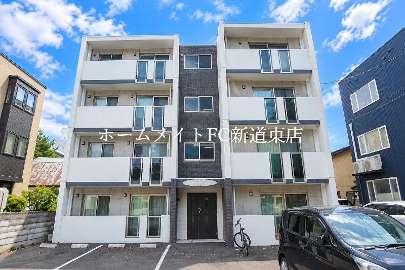 建物外観　建物外観