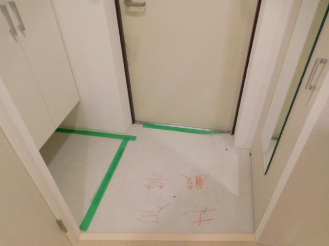 玄関　スッキリとした印象の玄関