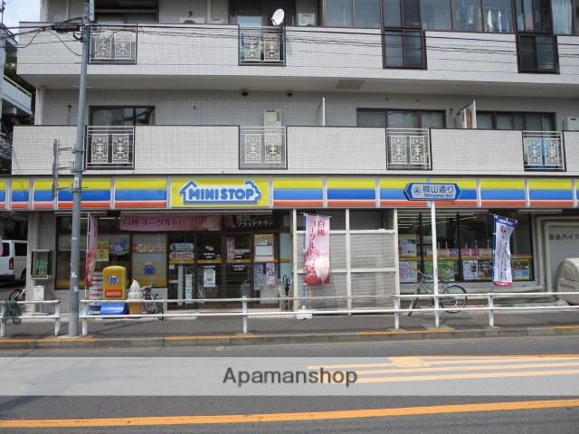 コンビニ　ミニストップ（コンビニ）まで1369m