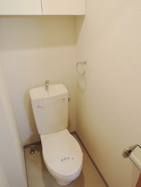ＪＲ京浜東北線 大森駅 徒歩4分 10階建 築23年のトイレ写真