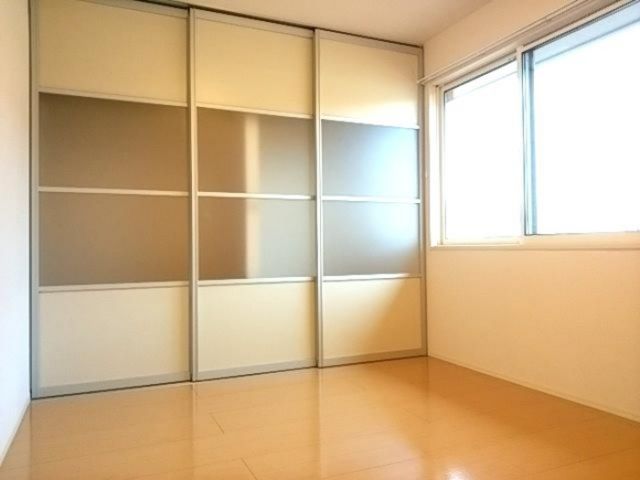 リバーサイド 駅東の内装写真
