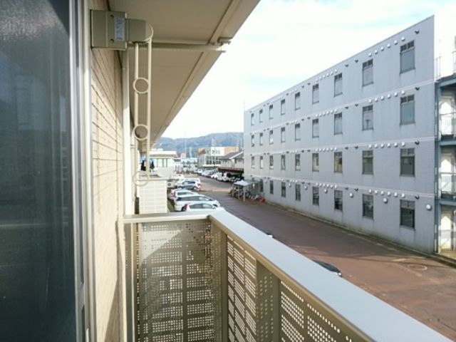 リバーサイド 駅東の内装写真