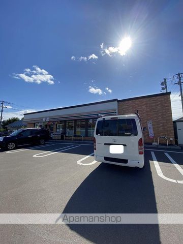 コンビニ　セブンイレブン（コンビニ）まで381m