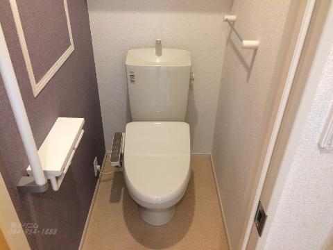 トイレ　シャワー付トイレ