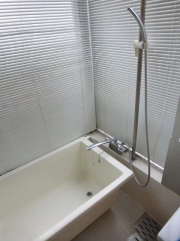 バス・シャワールーム　バス※別部屋参考写真