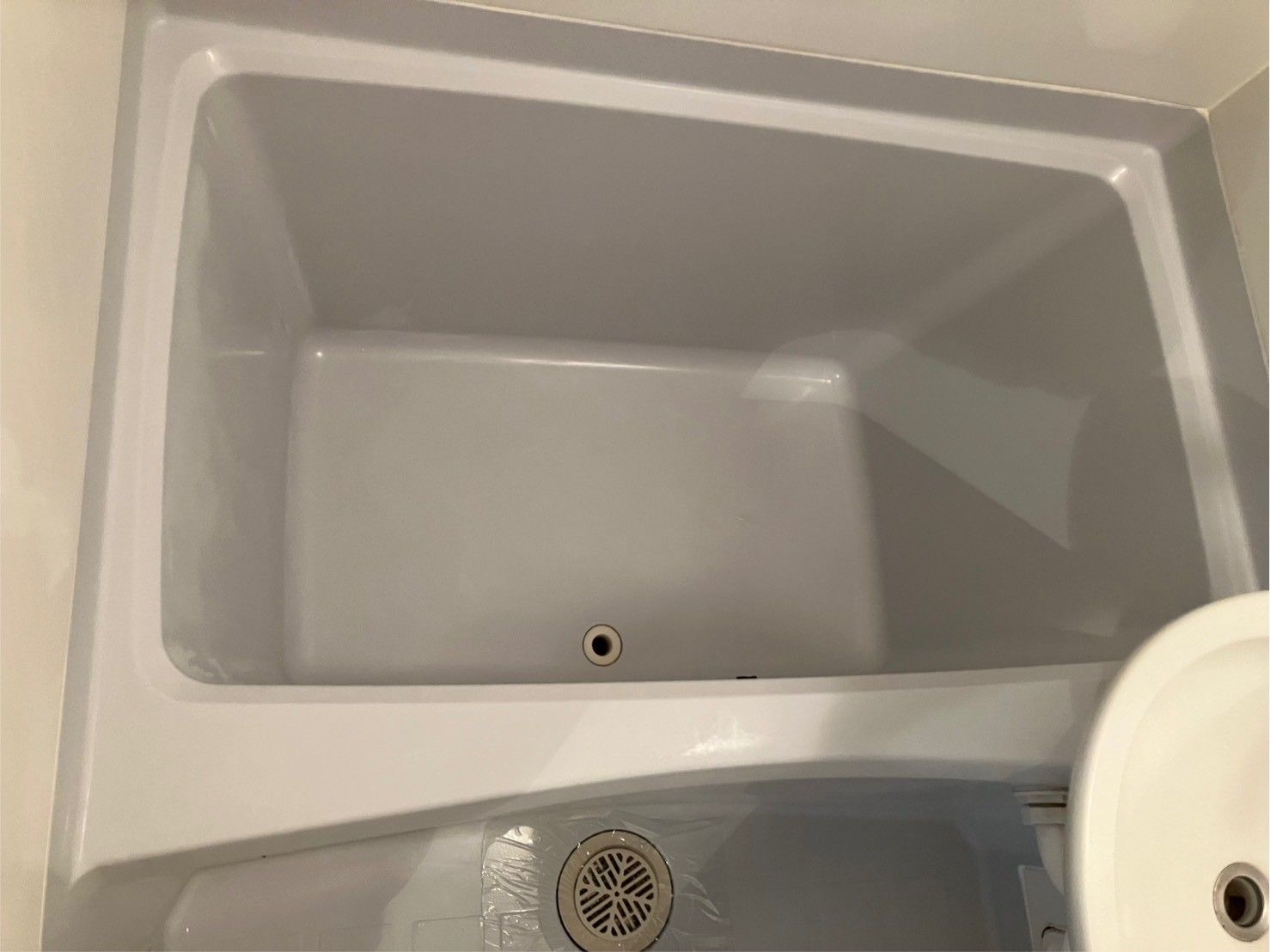 バス・シャワールーム　同建物別部屋 現況優先
