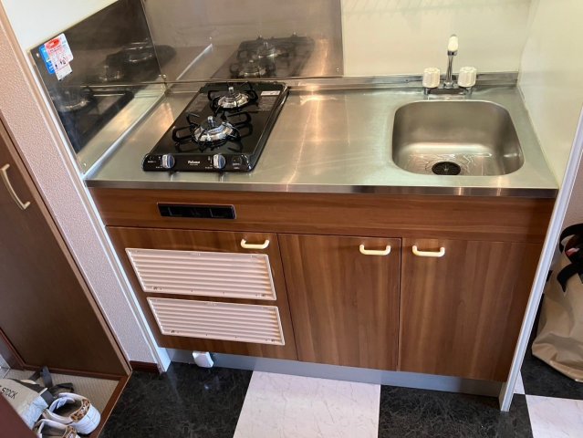 キッチン　同建物別部屋 現況優先